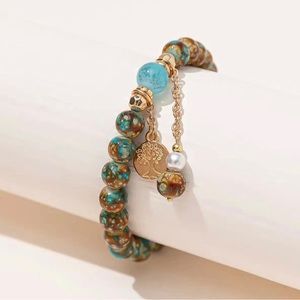 ***$8 BUNDLE*** Crystal Beaded Bracelet